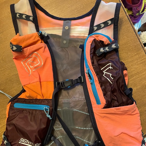 Womens Running Hydration Vest hydration pack pink vesta - Picture 1 of 5